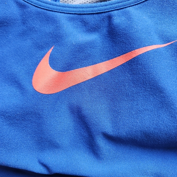 Nike medium Women's Blue and Orange Tank Top‎ - Picture 6 of 8